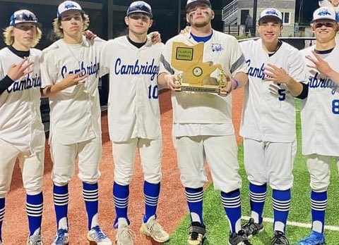 Tomorrow is senior night for these guys right here, if your free tomorrow evening first pitch at 5pm come out and show these young men some love, I’m proud of you fellas! #LeaveItAllOnTheField