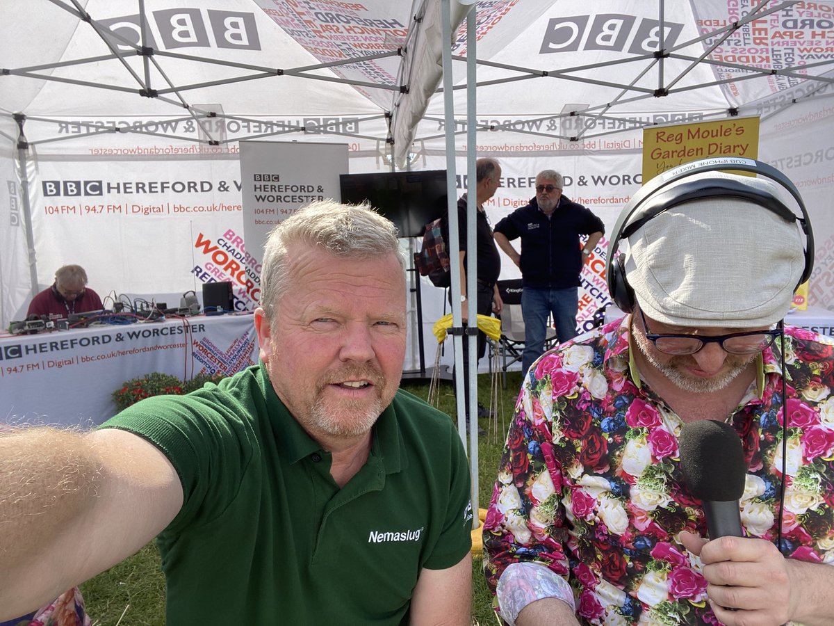 Yes we’re live on <a href="/bbc/">BBC</a> radio Herefordshire with #nemaslug <a href="/BASF_Nemasys_UK/">Nemasys Beneficial Nematodes</a> <a href="/basf_pest_UK/">BASF Pest Control UK</a> <a href="/HonestCommsUK/">Honest Communications</a> <a href="/HelenPest/">HelenPest</a>