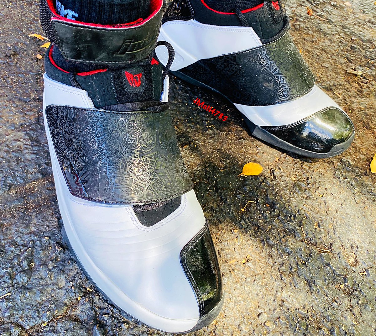 Stealth783's tweet image. #KoTD #QuickStrike #VintageKicks #SizeCollections #JordanXX #YourSneakersAreDope #WDYWT #SneakerFreakerFam #GOAT #NiceKicks #PositiveVibes #ShoesSoFresh #TeamTMCII #NIKE #TheShoeGame #SNKRSKickCheck #Atmoscollectorsclub   #Jordan #SneakerWarriors #KixNkarbs #HappyMothersDay