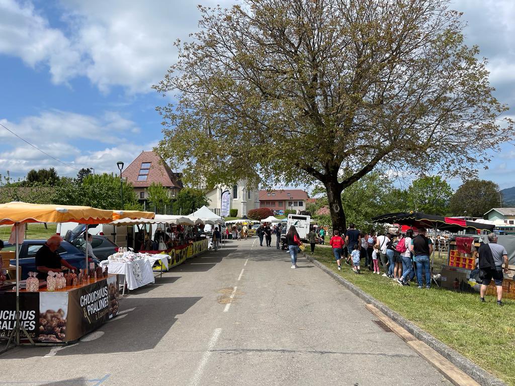 MartialSaddier's tweet photo. Fête de la R’Biolle à #Arenthon https://t.co/nxCwZgxFNR