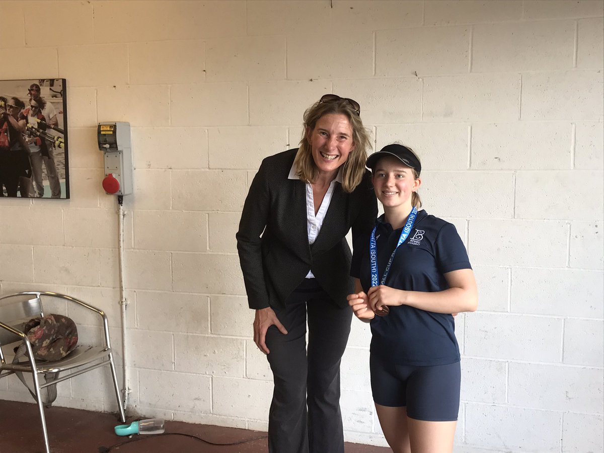 SlatfordRussell's tweet photo. Congrats to bronze medalist Abbie @BCSrow getting her medal from Olympian @Sarah_Winckless well done. @BCSsport @BCSPrep @BCS_Senior @Bournemouthecho https://t.co/lecrXPLF30