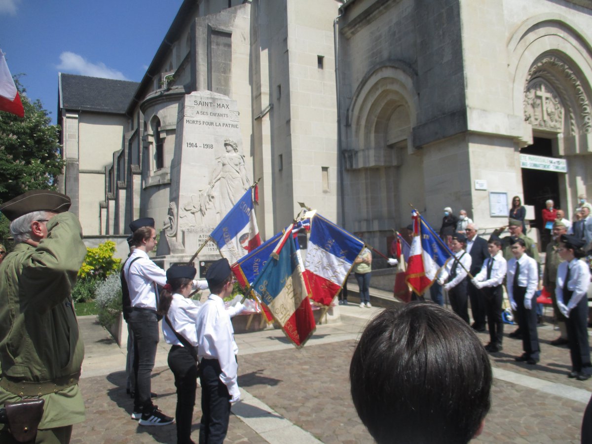 dlf54officiel's tweet photo. Nous étions présents à la cérémonie du #8mai à #saintmax. Le devoir de mémoire est un pilier pour construire un avenir de paix dont nous avons extrêmement besoin, surtout aujourd'hui https://t.co/x7A0miU2R8