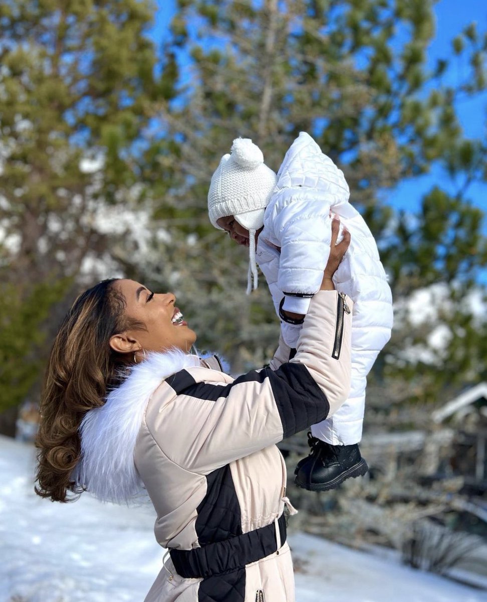 victoriantribe's tweet photo. Happy Mother's Day fave 🤎 @VictoriaMonet https://t.co/LPtoJUUtwM