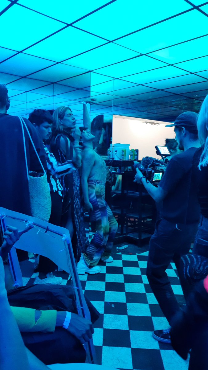 Las madres del <a href="/Apocalipstickmx/">House of Apocalipstick</a> posando juntas