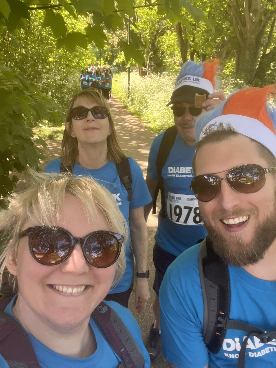 apricot_13's tweet photo. Update for those of you who sponsored us! (Thank you!) We met our goal this morning and completed the walk in 4 hours! 

You can still donate if you'd like to! https://t.co/rjxGZvbpdB 

Now for a sit down! #ThamesPathWellnessWalk @DiabetesUK @lemonjelly1986 https://t.co/nBJCyJ1lR5
