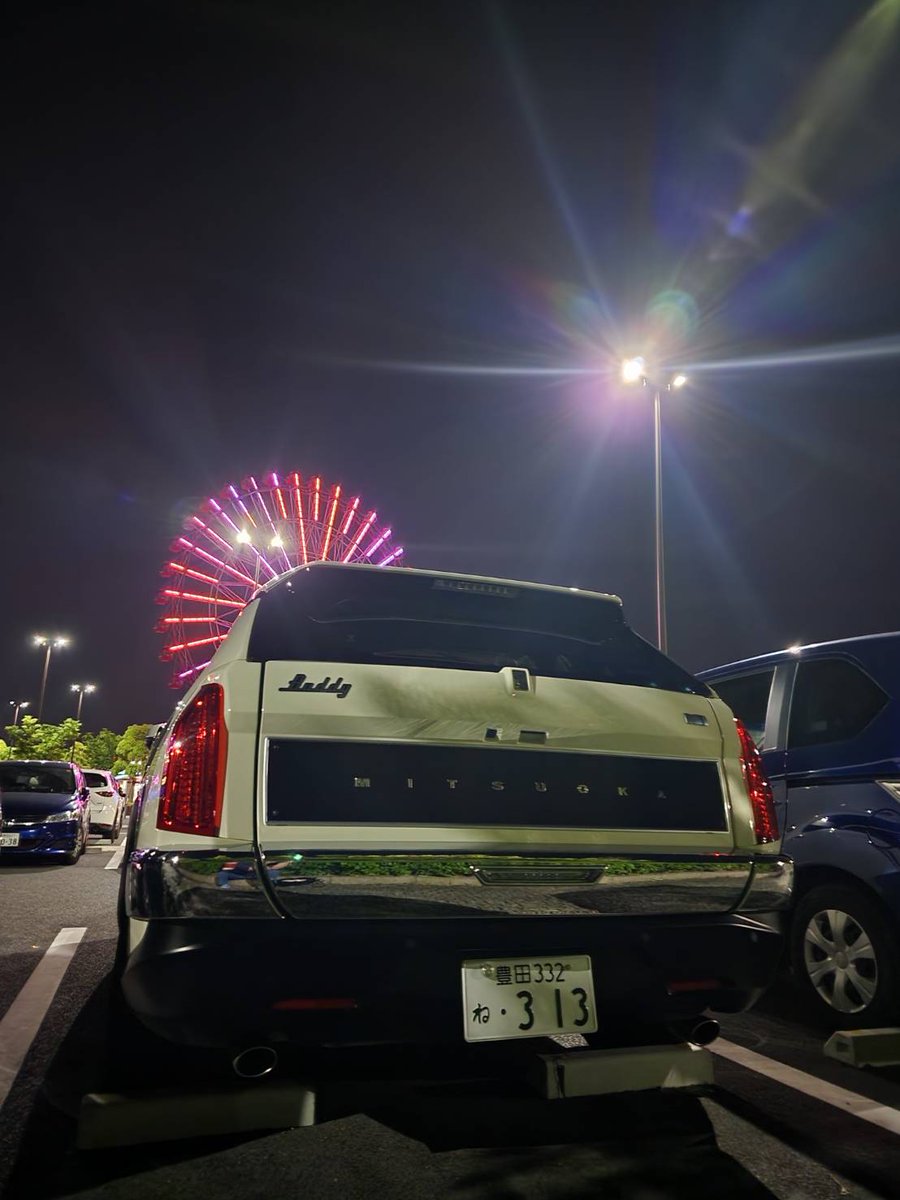 Buddykatsuya's tweet photo. Buddyと観覧車
#光岡バディ #Buddy #光岡自動車 https://t.co/N4OzG2bBz4