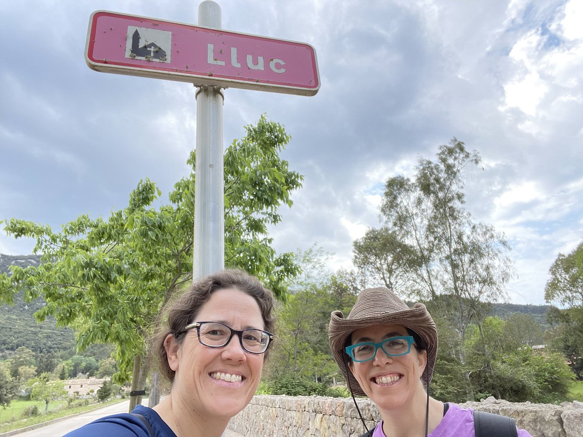 vandygirl1998's tweet photo. 12 ish miles from PollenΓ§a climbing the Pilgrimβs Path through a hobbit forest to the monastery at Lluc. #TiredFeet #HappyMamas #FeetsAcrossMallorca https://t.co/flWLkvgcQE