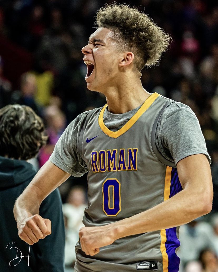 Daniel Skillings Jr. (<a href="/DanielSkillin11/">Daniel Skillings</a>) has been named 2021-22 Pa. All-State Class 6A Player of the Year. The 6-6 <a href="/RomanBasketball/">Roman Bball</a> &amp; <a href="/GoBearcatsMBB/">Cincinnati Men’s Hoops</a> commit 19.3 points, 8.1 rebounds &amp; 1.1 blocks, had 31 &amp; 12 in the PIAA 6A title win. Scored 1,557 career points (📸: <a href="/ShotbyDH/">Dan Hilferty</a>)