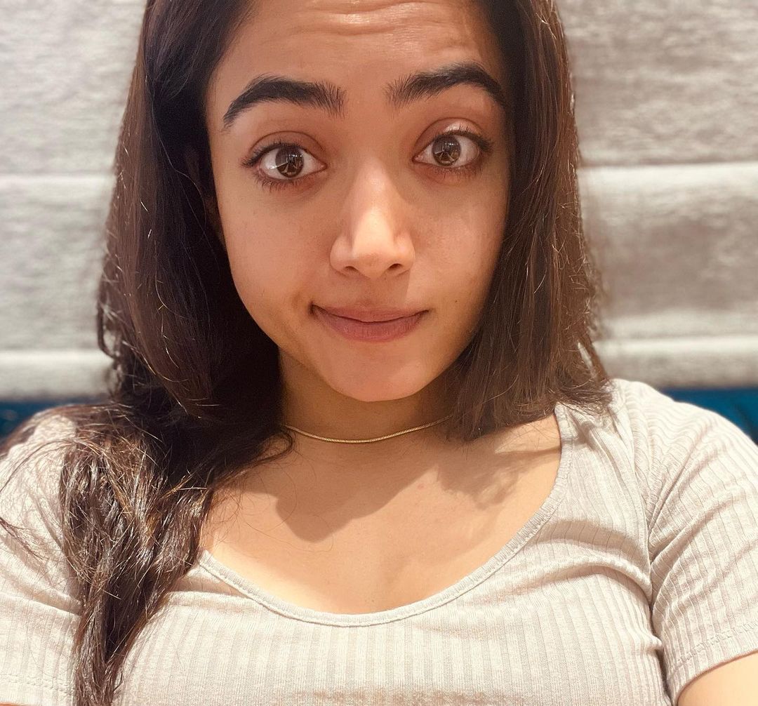 RashmikaTrends's tweet photo. my heartbeat @iamRashmika ❤️ #RashmikaMandanna https://t.co/EiKAJQ0NVf
