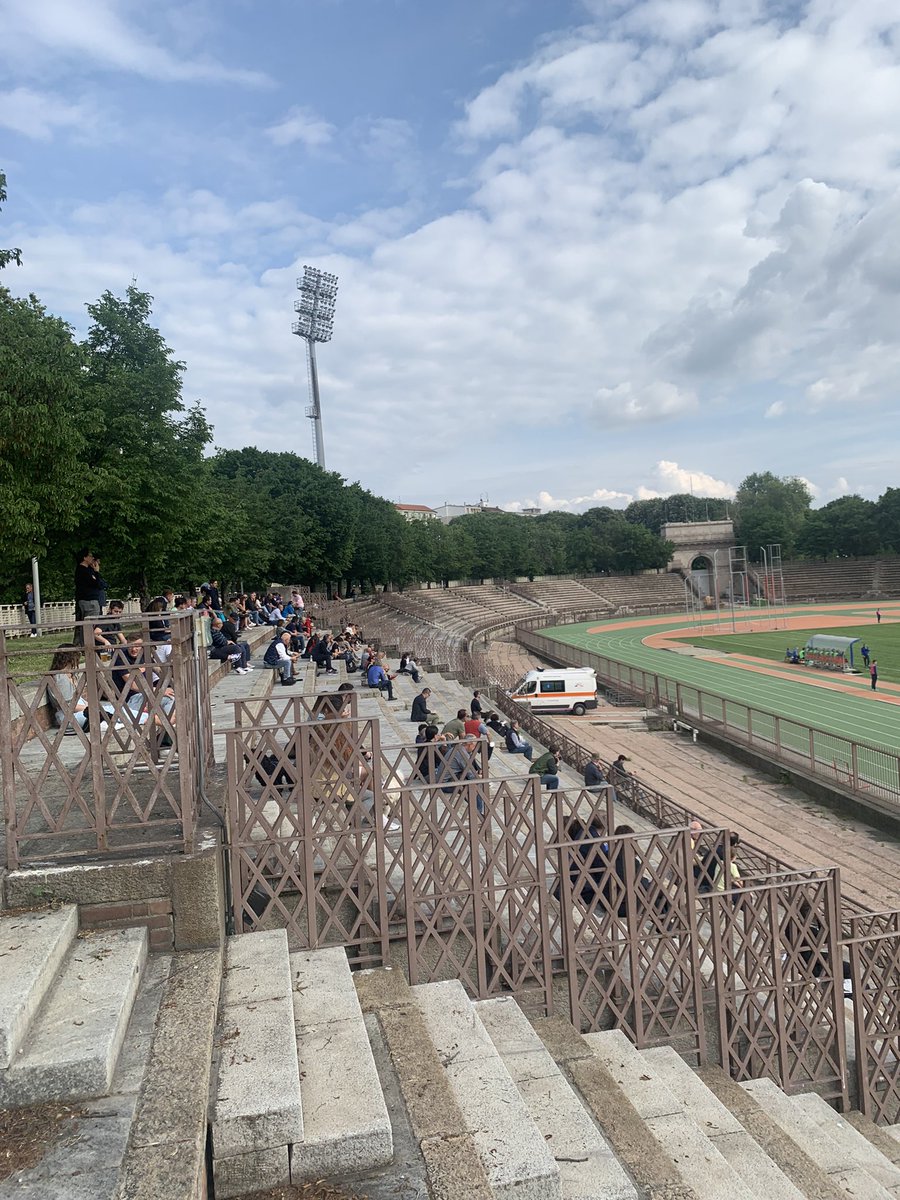 ma_macer's tweet photo. Free day today so a trip to Milan and watch Alcione Milano v Lentigione in serie D in the wonderful old Arena Civica Di Milano @FutbologyApp @GroundhoppingE #groundhopping #serieD #footballstadia #footballgrounds @StadiumHoppers https://t.co/TzacuUsxeS