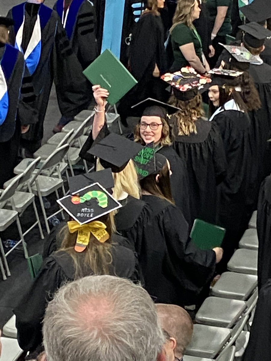 KennedyKoe2's tweet photo. Yesterday I graduated with my B.s, in Secondary Education: Spanish (K-12) with highest academic honors! I am so excited to be able to start my own classroom and change the lives of so many students. Thank you to everyone who supported me in this journey. #graduated #SRUalumni https://t.co/hRdXkj3cLJ