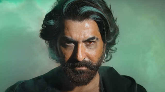 Raavan is undoubtedly a must watch for everyone. Not only because of the stupendous action sequence but also a fascinating performance from <a href="/jeet30/">Jeet</a> Sir. It's proves that what a superhuman effort he has done throughout the entire film. Hat's off  🙏🙏