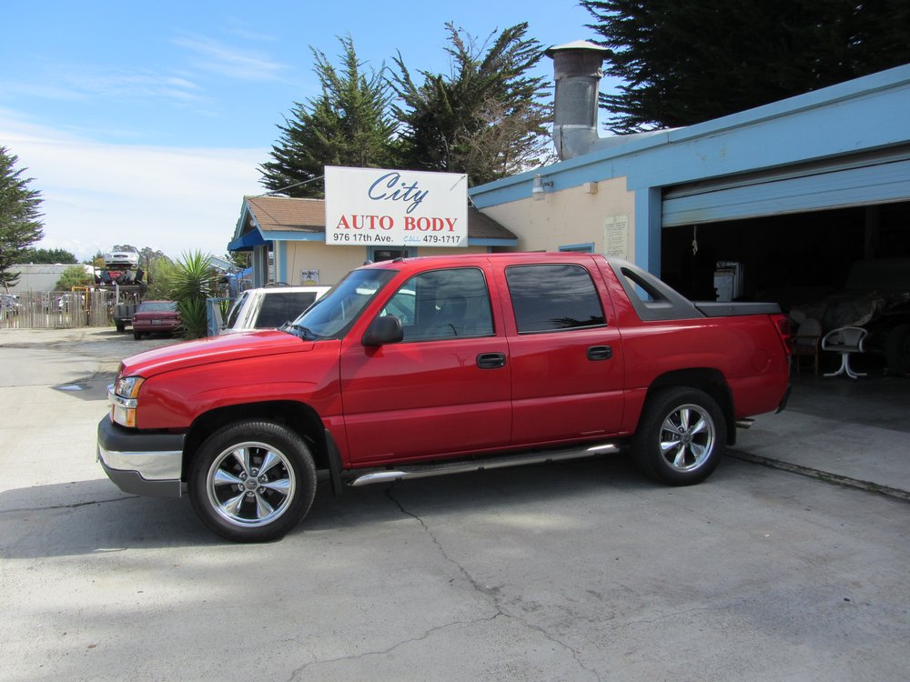 City_AutoBody's tweet image. At City Auto Body, we strive to provide you with one of the best quality auto collision repairs in Santa Cruz, CA. cityautobodysantacruz.com #SantaCruz #CustomVehicleGraphics