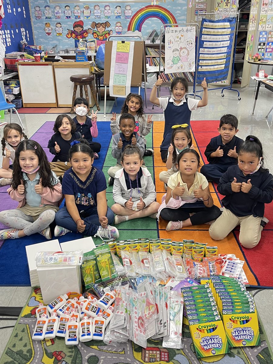 alhambrausd's tweet photo. AUSD is fortunate to have a long-standing partnership w/Foothill Family. Friends of Foothill wanted to adopt a kindergarten + a high school class. #TeresaKim’s #Granada kindergarten class was selected.
TY #DevonOrtiz Clinical Manager #FoothillFamily + #FriendsOfFoothill 🙏 https://t.co/jqzwrucm8T