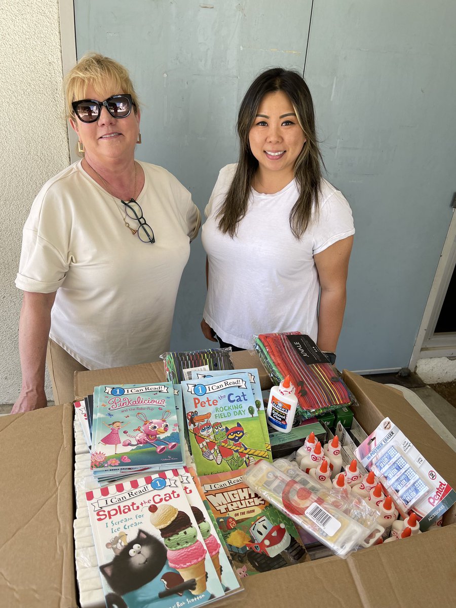 alhambrausd's tweet photo. AUSD is fortunate to have a long-standing partnership w/Foothill Family. Friends of Foothill wanted to adopt a kindergarten + a high school class. #TeresaKim’s #Granada kindergarten class was selected.
TY #DevonOrtiz Clinical Manager #FoothillFamily + #FriendsOfFoothill 🙏 https://t.co/jqzwrucm8T