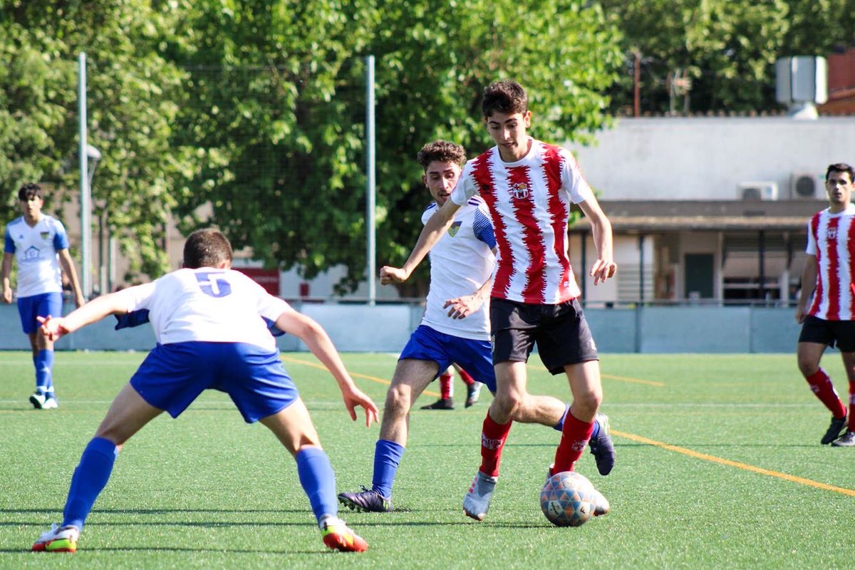 FCCardedeu's tweet photo. El Filial supera al Lliçà de Vall CF (3-1)

L'equip d'Edu Cosme i Guillem López aconsegueix els 3 punts fent un bon partit. Bon partit per tornar a sumar! 🙌🏼

⚽ Christian Auladell x2, Víctor Piña https://t.co/2LzcQtUnFB