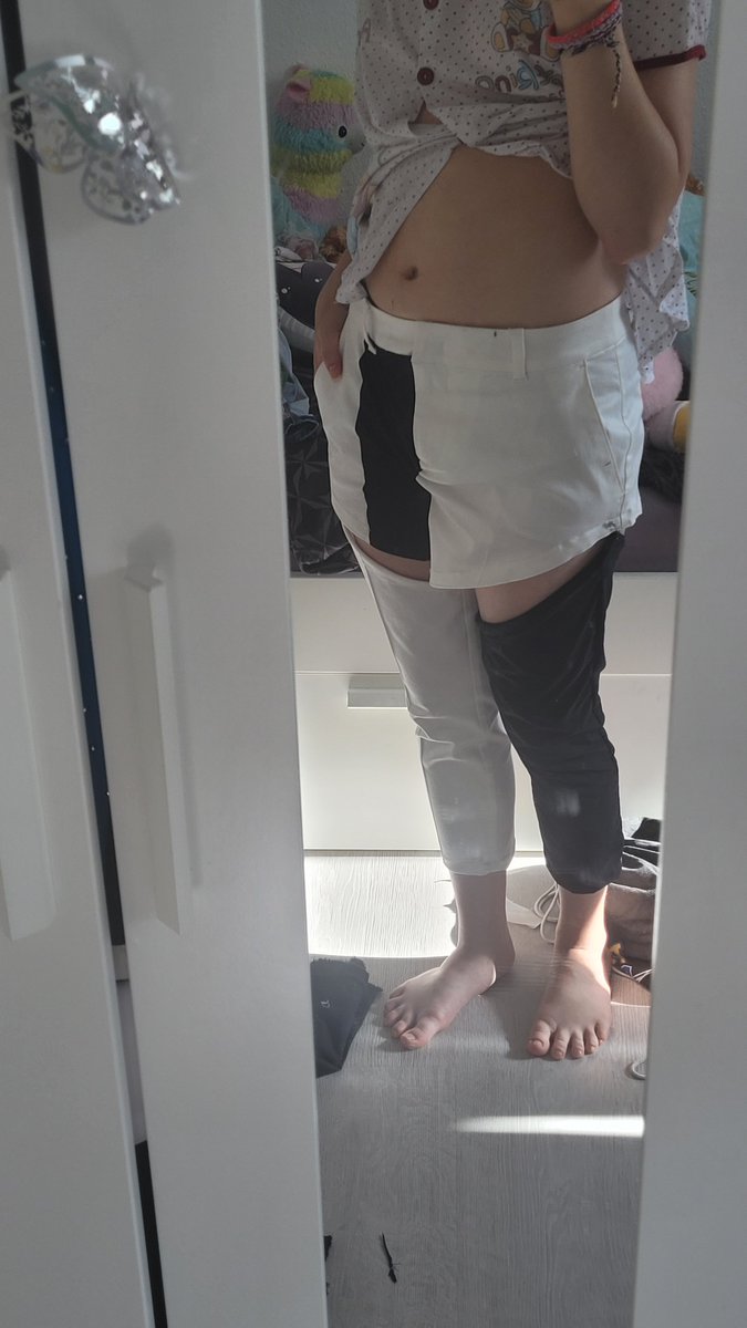 DuckyBow's tweet photo. Continuing my work on #evelouise
#coswork #visualprisoncosplay
#visualprison #ヴィジュアルプリズン #ヴィジュプリ https://t.co/ryMlUZfo7m