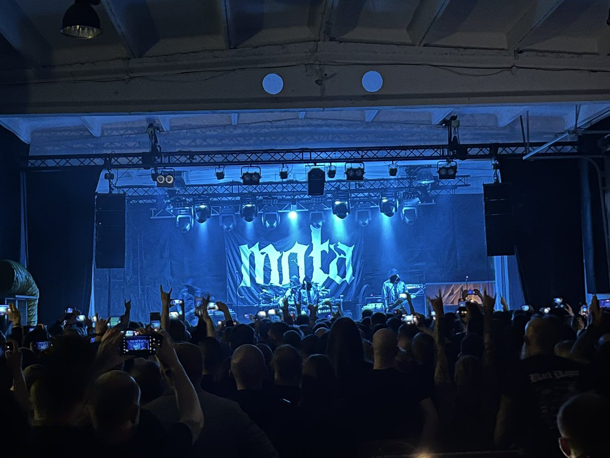 DanielRudny's tweet photo. Takie tam z wczoraj. #Mgła #Mãnbryne #MartwaAura #DeusMortem #Darvaza. https://t.co/f46HfFLuu3