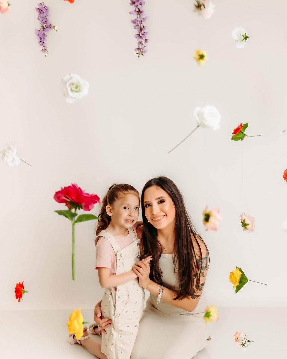 edithro_'s tweet photo. Happy Mother’s Day 🤍 https://t.co/MQZilDjL6j