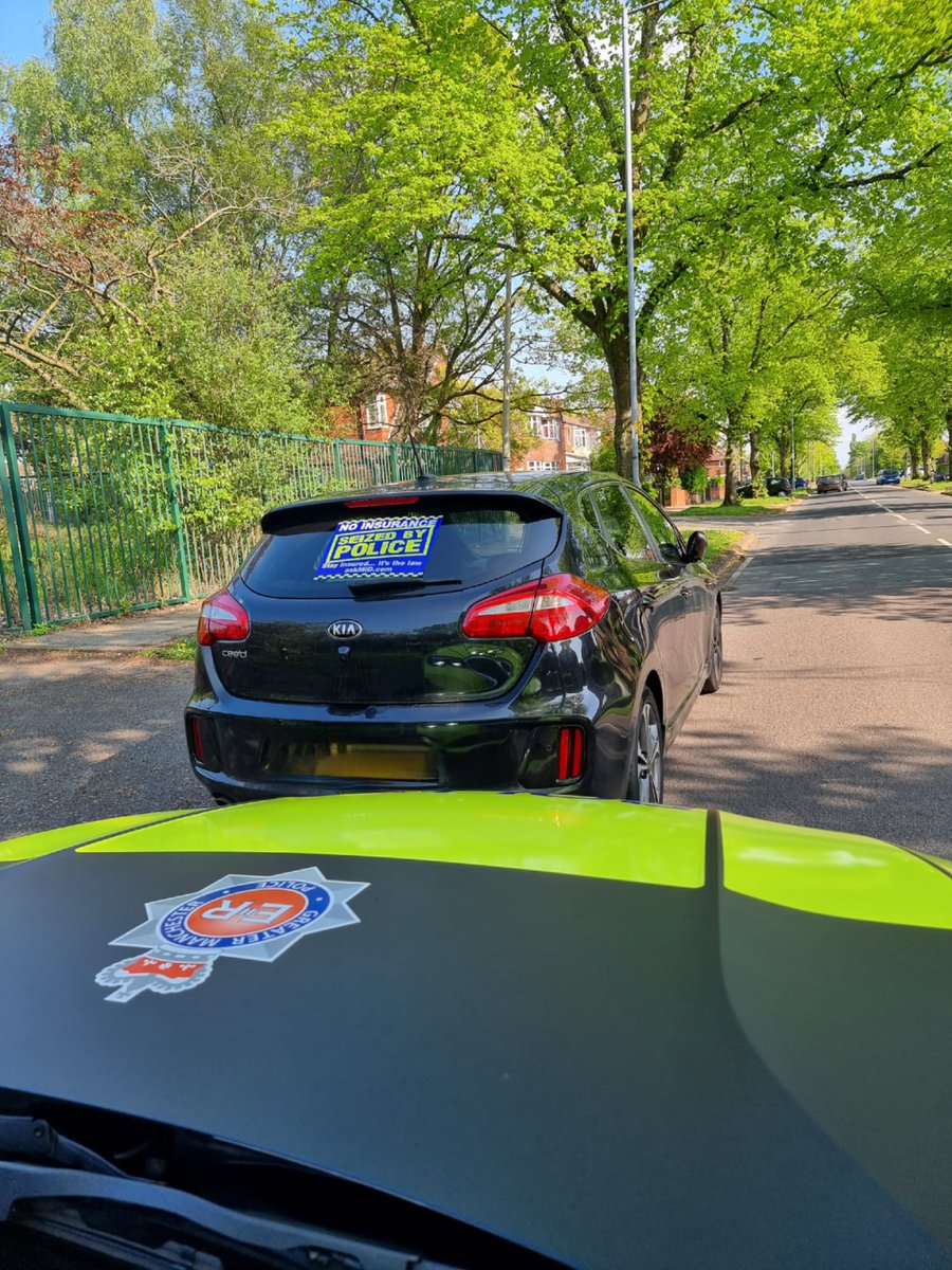gmptraffic's tweet photo. This vehicle was stopped on Blenheim Road, Bolton by #XT14. The driver admitted to having no insurance, despite having his girlfriend and young baby in the car! Vehicle seized and driver reported. https://t.co/f5ikeQENap