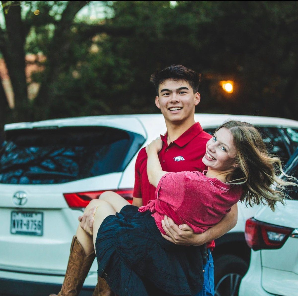 CLHS Counselors (@clhscounselors) on Twitter photo Ok, this is pretty cute! Andrew Henson and his girlfriend Lindsey have both committed to University of Arkansas!@CLHSCounselors <a href="/ProjectClhs/">CLHS Project Graduation</a> <a href="/Clear_LakeHS/">CLHS</a> <a href="/clhsc_ccenter/">CLHS College&CareerCenter</a> Ok, this is pretty cute! Andrew Henson and his girlfriend Lindsey have both committed to University of Arkansas!@CLHSCounselors <a href="/ProjectClhs/">CLHS Project Graduation</a> <a href="/Clear_LakeHS/">CLHS</a> <a href="/clhsc_ccenter/">CLHS College&CareerCenter</a>
