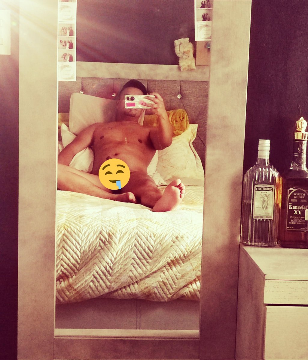 checkhooo's tweet photo. Tardes.🥵🥵🥵🥵 https://t.co/iumRhm8o8t