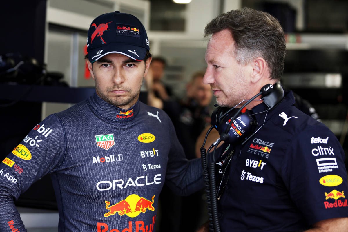 PrimeF1_'s tweet photo. “Increíble trabajo @SChecoPerez, siento la pérdida de potencia que tuviste, teníamos el doble podio ahí, pero mega mega conducción. Bien hecho, gracias”: Horner vía onboard 🔥🇬🇧

#MiamiGP https://t.co/c7WlFMSX8y