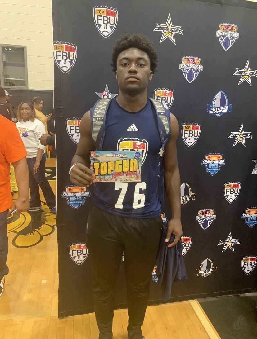 Had a great time at <a href="/FBUcamp/">Football University</a> camp today learned new thing and also got a official invite to top gun 😵‍💫 <a href="/PCHSRecruiting/">PCHS Recruiting</a> <a href="/CoachUBrown/">Umbrah Brown</a> @PCPatriotsFB @Mansell247 <a href="/RecruitGeorgia/">Recruit Georgia</a>