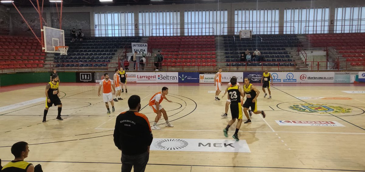 Eibar Saskibaloia tweet media