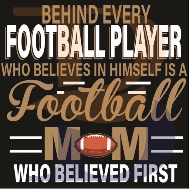 Utica_Football's tweet photo. Happy Mother’s Day💐!!! 
#Thankful #Family #FearTheMoose https://t.co/6zUt70oi1I