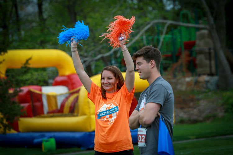 Happy Mother’s Day! 💐 This morning, hundreds of people ran the Maverick 5K in memory of Elizabeth Schickel '16. 8th grader Rachael B. ‘26 shares how she is inspired by Elizabeth's life and by her own mother's family story of courage: lookingglass.montroseschool.org/front-page-scr….