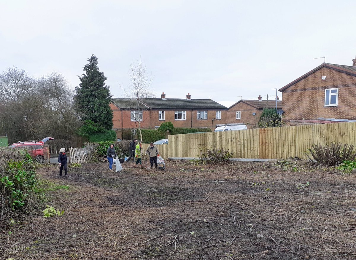 norris_group's tweet photo. Where we started and where we are now - what a difference! Thank you to our volunteers and the various organisations who have supported us so far. #norrishill #ashbywoulds #communityorchard @NWLEnviro @NWLeics @LeicsCountyHall https://t.co/29DfvgqFxf