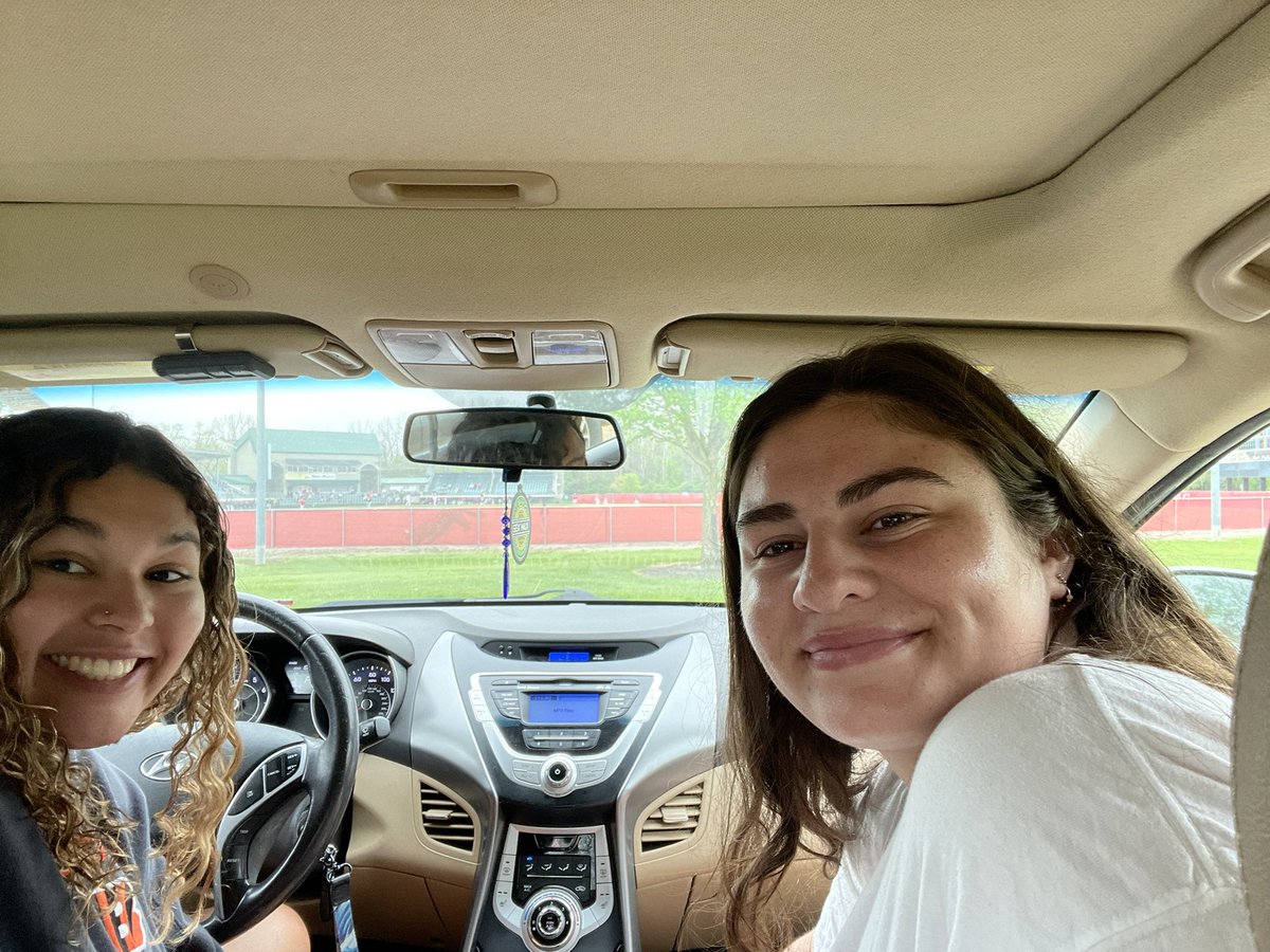 SavannahmCross's tweet photo. @WittWaterPolo watched @wittbaseball double header the other day ! #WittTigerCup22 #TigersTogether https://t.co/SFccKIjyog