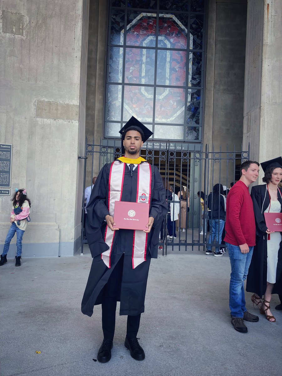 Seth Towns tweet media