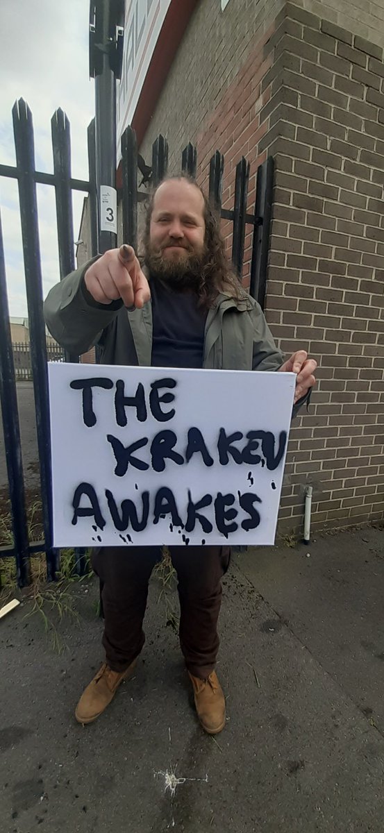 Dee Leon tweet media