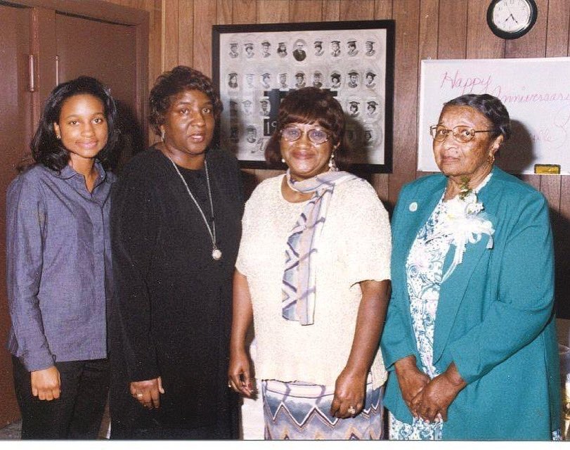 ChandraEnergy's tweet photo. I owe everything to the women in this picture! To my Mother, Mama and MaDear and to all those who mother, have a blessed Motherโs Day!
#mytribe #teamchandra #teenageme https://t.co/sKspYOFX3n