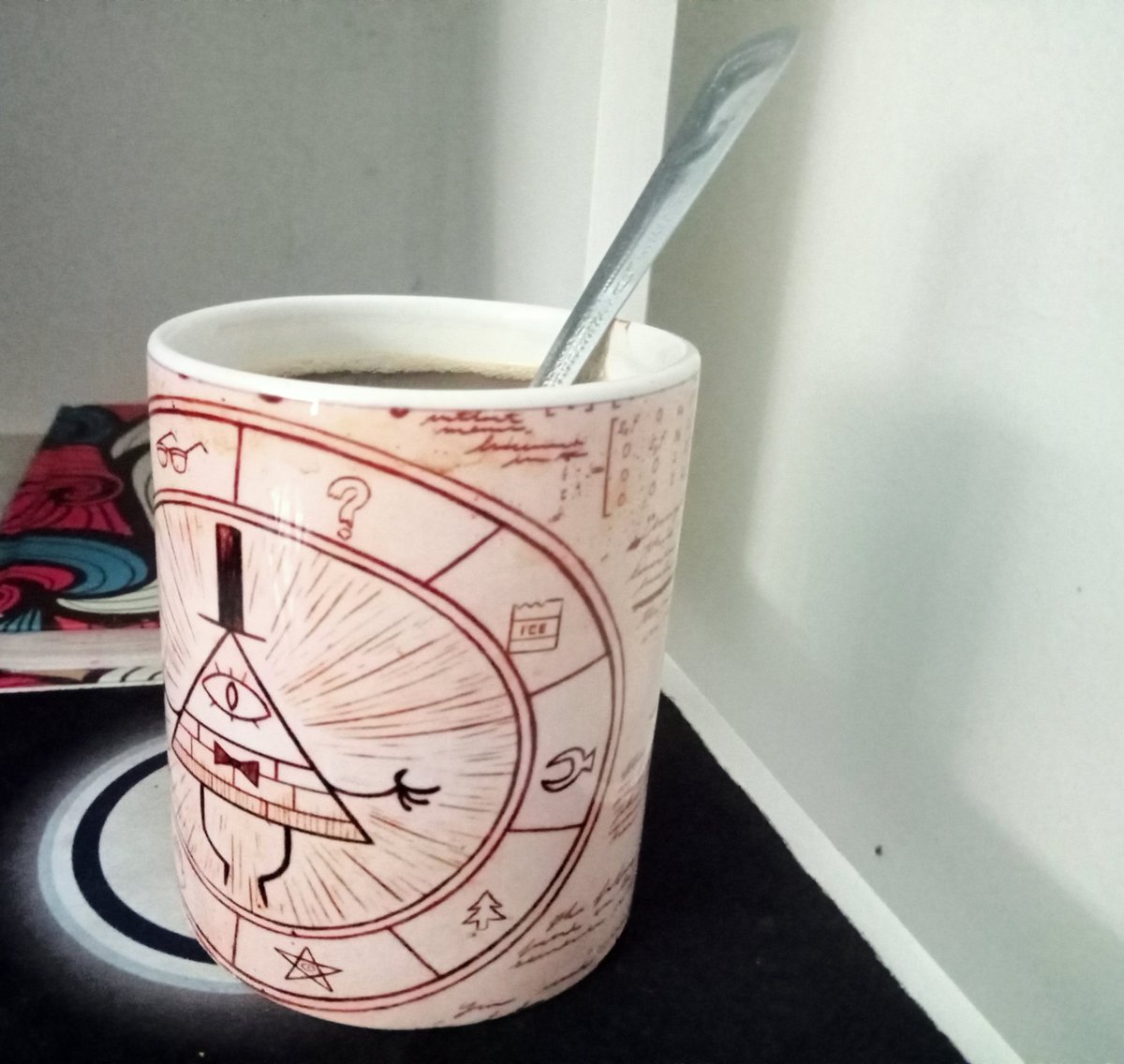 Chesco_PKM's tweet photo. No importa la hora siempre es buena opción ☕😊

#GravityFalls https://t.co/la4EZKcxvp