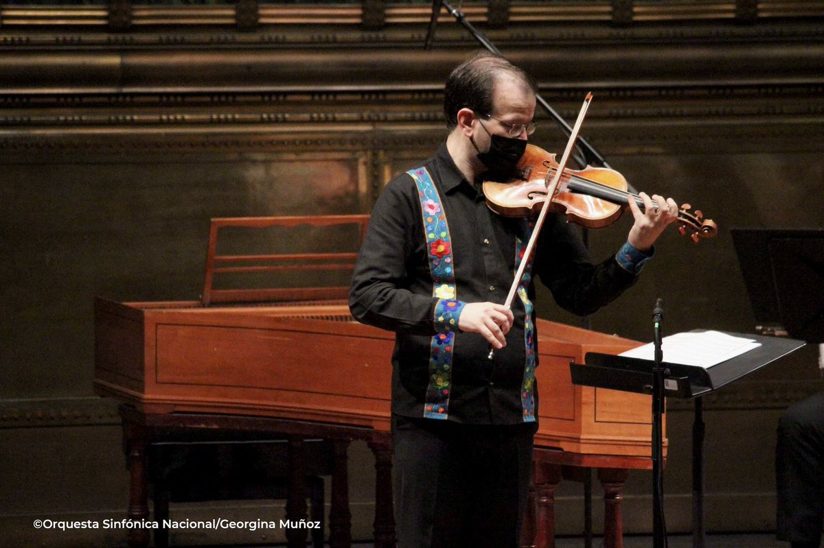 OSN_MX's tweet photo. Este fin de semana presentamos nuestro Programa 8.
Bajo la dirección y ejecución de William Harvey concertino de la OSN, interpretamos un programa con obras de #ReadThomas, #Vivaldi, #Sibelius, #Yakimenko y #Lyatoshinsky.
Consulta nuestra cartelera para mayor información. https://t.co/ngMPKhuSek
