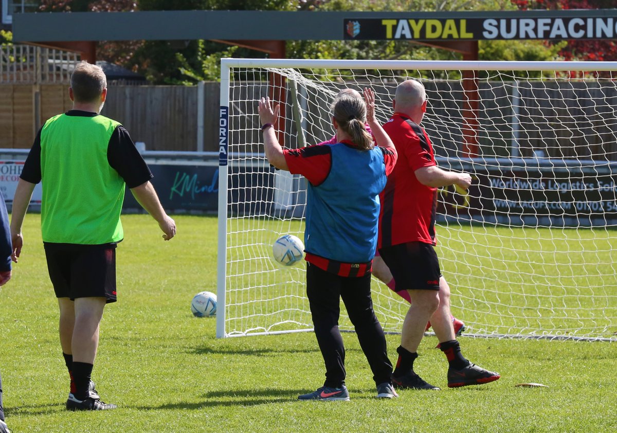 TheNoggins's tweet photo. @regentwalkingfc Gallery coming to the @Brightlingseafc website soon 👍🔴⚫️ https://t.co/n2T8tOxTwP