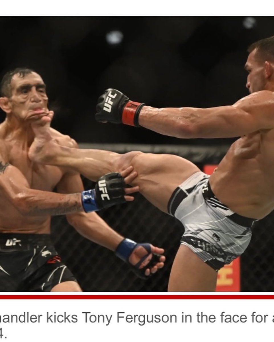 teencentered's tweet photo. Chandlers face kick had the same effect on Tony Ferguson that the toxic waste had on Emil in Robocop!! “Heeeelllppp MEEEEEE!!!”
#ufc #robocop #facekick #knockout #viscious #tonyferguson #michaelchandler #movies #fights #80s #80smovies #scifi #classicmovie https://t.co/MyBtzNWL5V