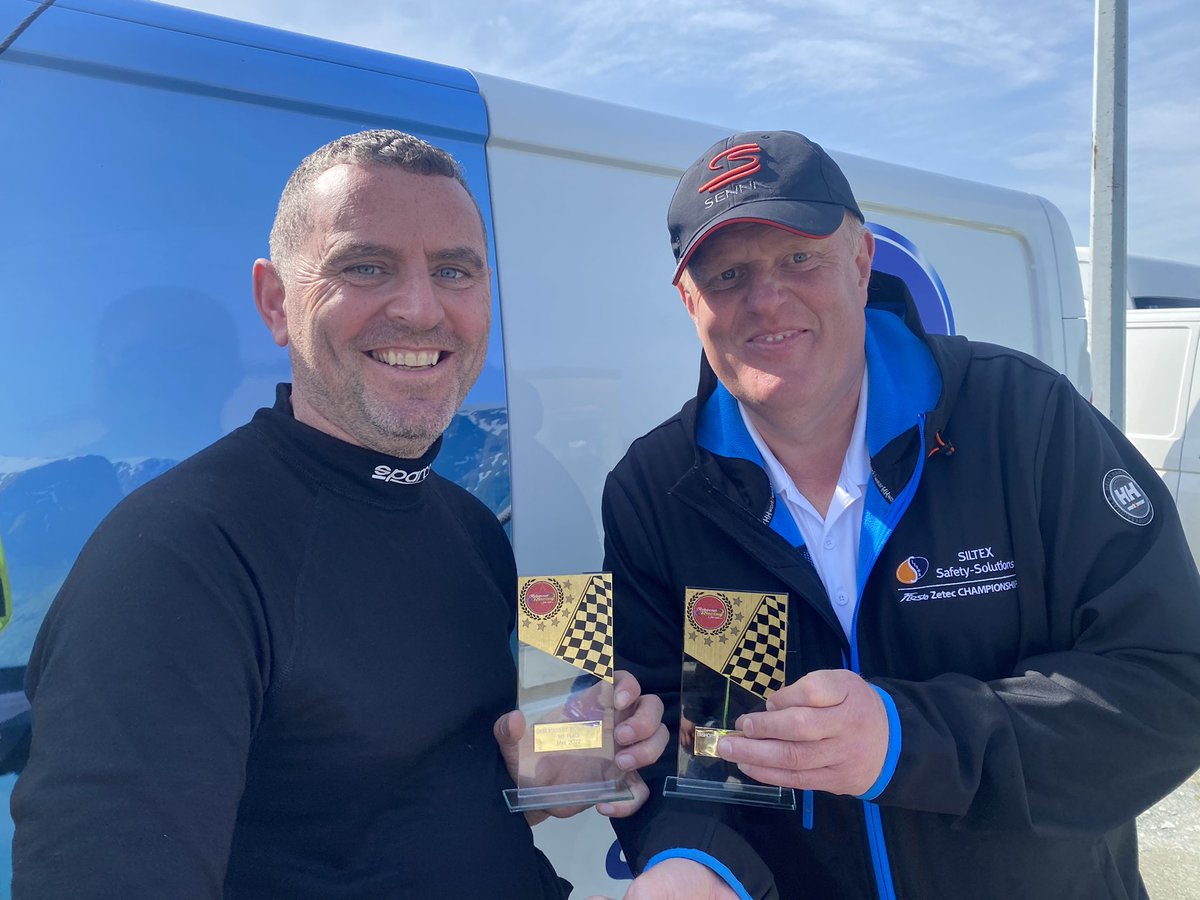 MondelloFiestas's tweet photo. Eduardo Gonzaga and James Byrne took a win and a second each in the @SiltexSafety  Rookie Cup at Bishopscourt Race Circuit today and a delighted Kelsey Kirby completed the podium in third in both races! 🚦🏁🏆 https://t.co/hSGWtCItgc