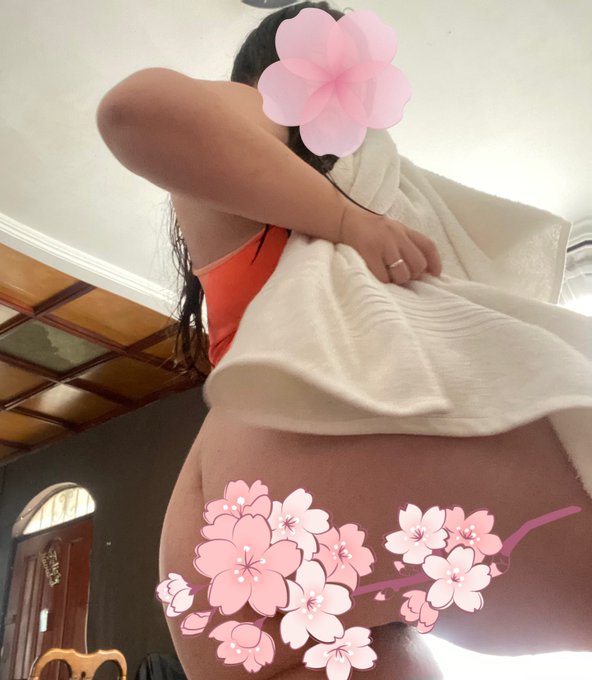 Me ba&ntilde;&eacute; 😳✨ Antojo sin stickers en: https://t.co/o2VkUxleeG&hellip; https://t.co/DjN8beuHu9<a href="/tag/vtuberuprising"class="tags"><span>#vtuberuprising</span></a><a href="/tag/spamdeescotes"class="tags"><span>#spamdeescotes</span></a>