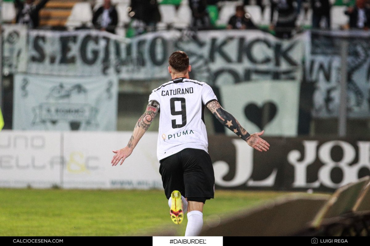 calciocesenafc's tweet photo. 📸 La photogallery completa di #MONCES 1-2
➡️ https://t.co/IvuJ7SeeNl https://t.co/YOPjiLMMmp