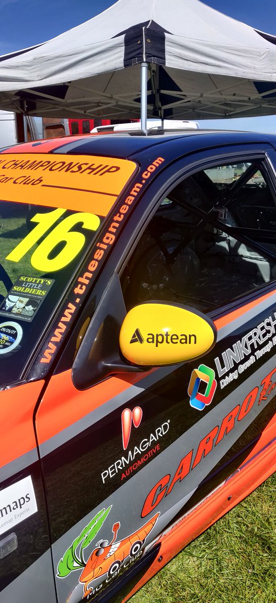 CarrotRacing3's tweet photo. Winner of both races at #cadwellpark. Thanks to everyone that helped make this happen! #teamwork @LINKFRESH @PotskiMedia @CompleteITLtd https://t.co/ESTNy6Ni46