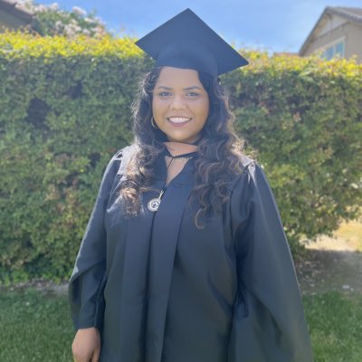 blankitaa__'s tweet photo. With God EVERYTHING is possible. @fpu #fpuGrad #MasteredIt #roadtoPHD https://t.co/H9xLpu39Gk