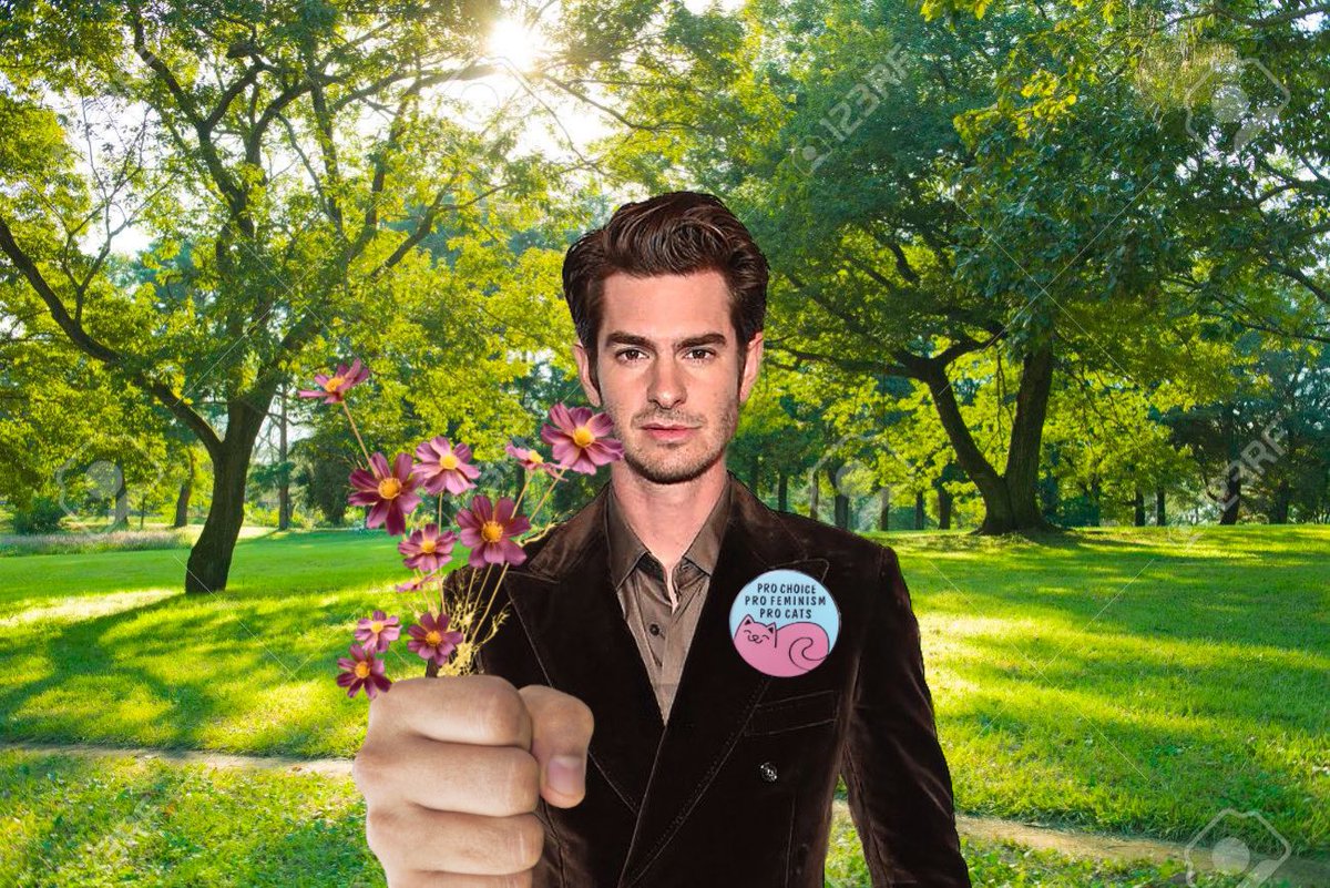 where is andrew garfield? tweet media