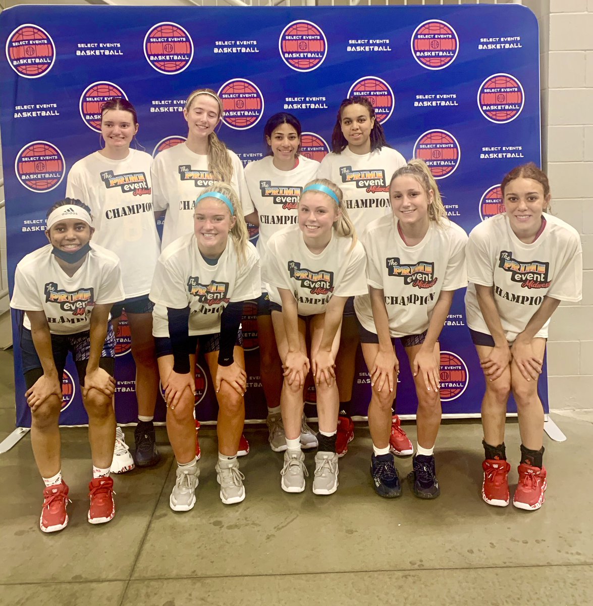 jstoney_08's tweet photo. Indiana Pride Attack 17U with another championsip at the Prime Event Midwest in Westfield. Now 26-5 on the Spring. Coaches, if you want winners, come watch these girls. This team is full of them. @coachbeckett @PGHIndiana @MaxPreps @SelectEventsBB @InPrideBBClub #relentless https://t.co/7v72HJFnqv