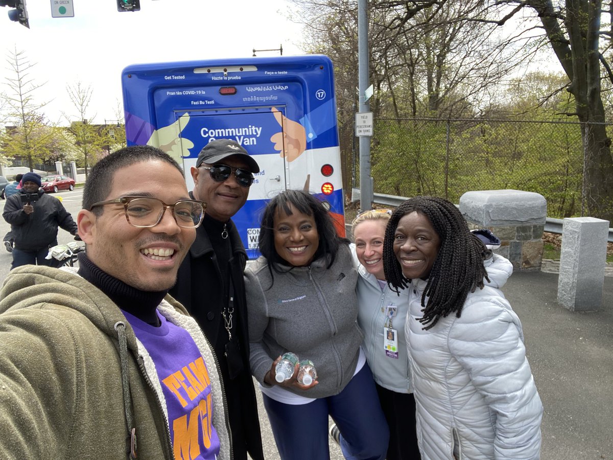 MGHEquity's tweet photo. After 7.7 miles of walking with the @LDBpeaceInst, #TeamMGH did it! Thank you to all of the incredible volunteers who cheered us on along the way, which included members of our Community Health team pictured here with the @MassGenBrigham Community Care van! https://t.co/FSwmDFYZqk