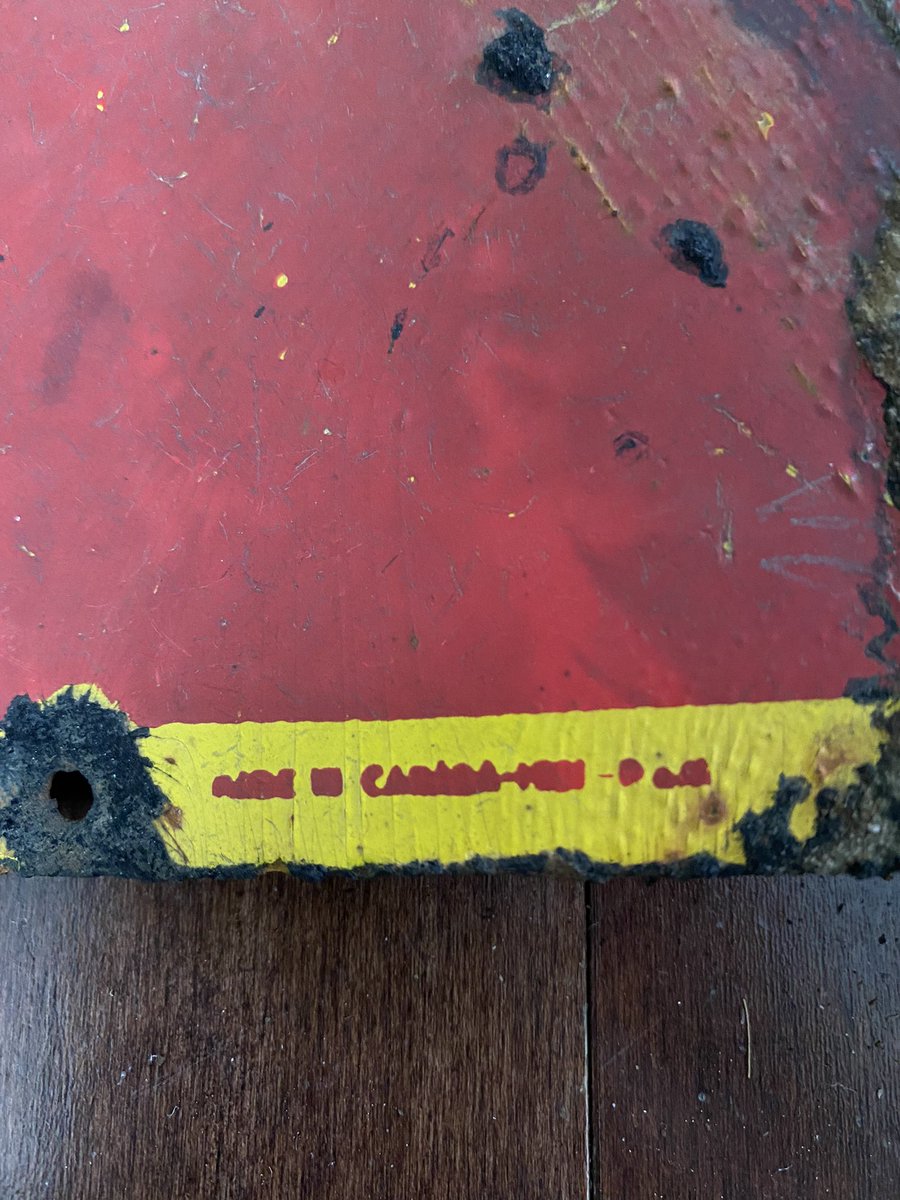FraserRiverFind's tweet photo. This is the best I can do for now.
The stuff that looks like sand is hard as a rock. It may be a decades old mix of rust, clay, sand and the porcelain enamel. It is like concrete.
Image 1 looks pretty much perfect tho.
PS Made in Canada so you know it’s old!
#beachcombingfind https://t.co/iD6nvV6MNF