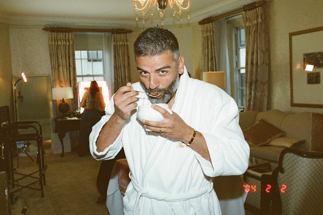oscartaika's tweet photo. they own me https://t.co/QmUmSDOB0I